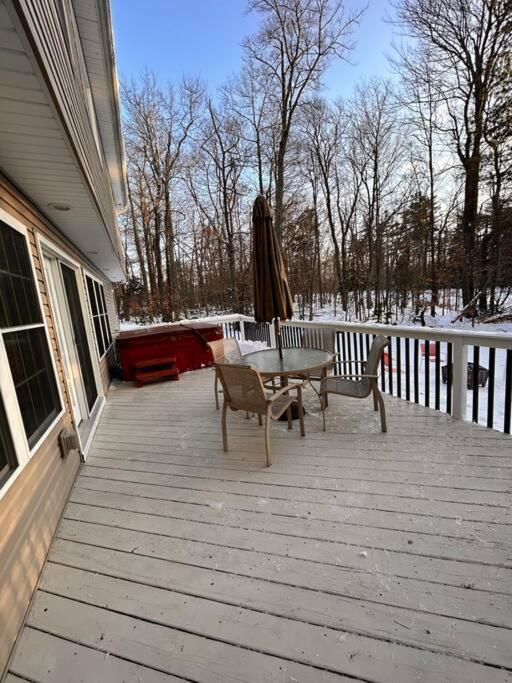 Luxury 4 Bedroom House In Pocono Mountains In Golf Course Near Lake Tobyhanna Exterior photo