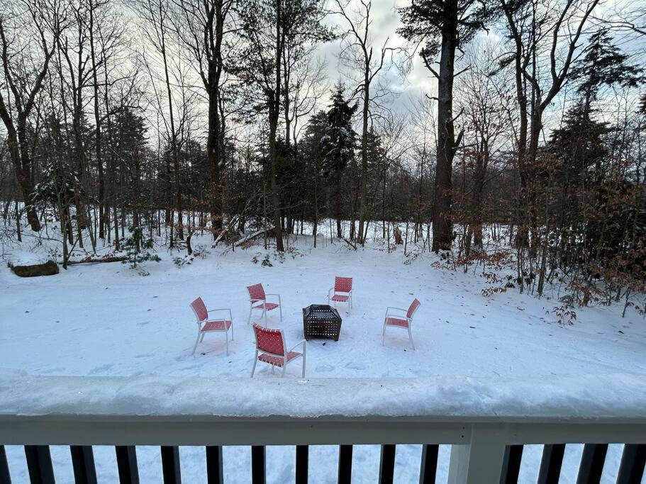 Luxury 4 Bedroom House In Pocono Mountains In Golf Course Near Lake Tobyhanna Exterior photo