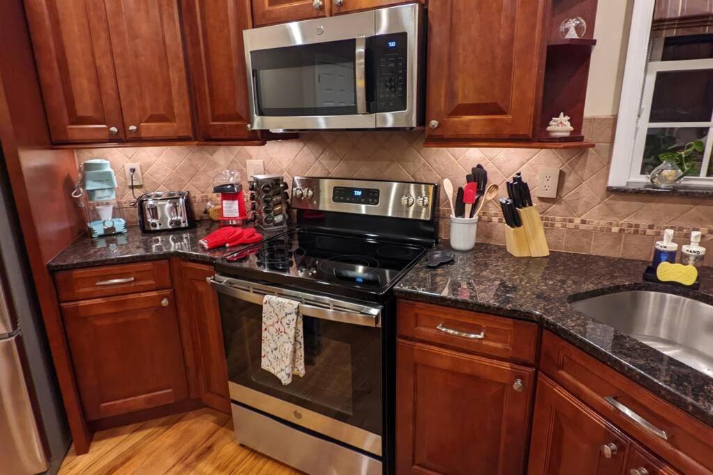 Luxury 4 Bedroom House In Pocono Mountains In Golf Course Near Lake Tobyhanna Exterior photo